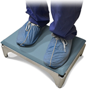 https://www.swmedsource.com/images/new%20website%20images/Surgery%20Dept.%20Products/Step%20Stools%20&%20Carts/2017/Medium/mini/Medical_StepStool_Disposable.jpg